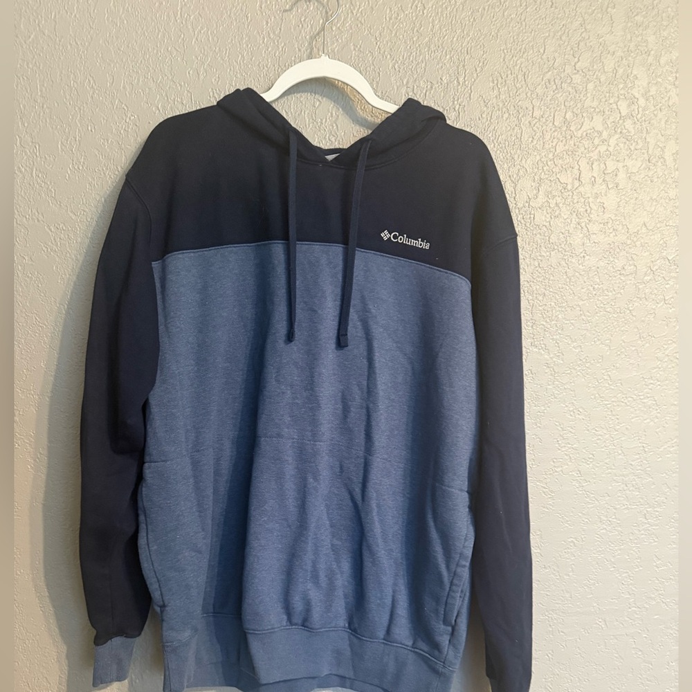 Columbia Men's Two-Tone Navy and Blue Hoodie